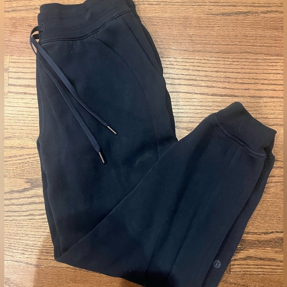 Lululemon scuba sweatpants - Picture 2 of 2